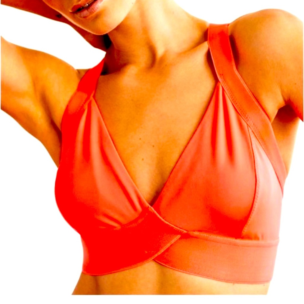 $30 - FREE PEOPLE  Movement End Game Sports Bra Coral